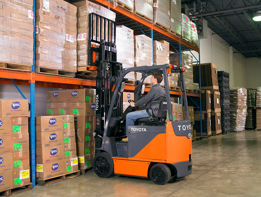 Giá thuê xe nâng tại Hà Nội