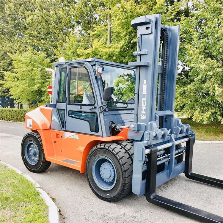 Cho thuê xe nâng tại Hà Nội